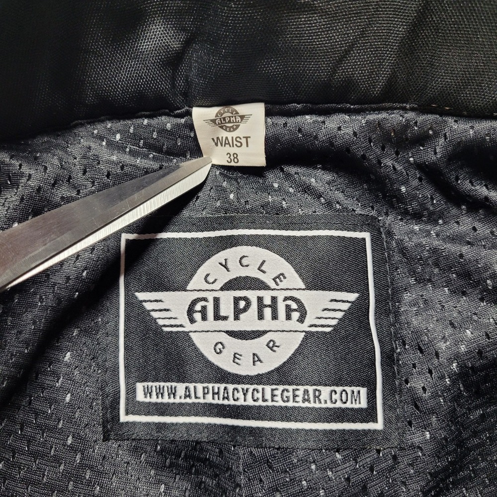 Alpha Cycle Gear Motorcycle Cargo Pants 38x32 Black - Picture 4 of 9